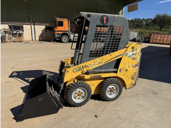Mini pá carregadora GEHL