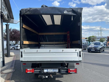 Leasing de Iveco Daily 35S14 Pritsche+Plane *AHK*Ladekran*7-Sitze Iveco Daily 35S14 Pritsche+Plane *AHK*Ladekran*7-Sitze: foto 4 Leasing de Iveco Daily 35S14 Pritsche+Plane *AHK*Ladekran*7-Sitze Iveco Daily 35S14 Pritsche+Plane *AHK*Ladekran*7-Sitze: foto 4