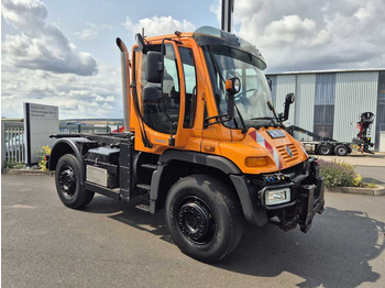 Camião chassi Unimog U 400 4x4 Fahrgestell Vario Pilot Zapfwelle LOF: foto 3