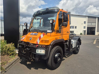 Camião chassi Unimog U 400 4x4 Fahrgestell Vario Pilot Zapfwelle LOF: foto 2