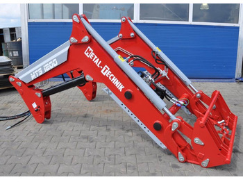 Carregador frontal para o trator METAL-TECHNIK