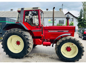Trator Case IH 1255 XL: foto 2