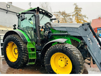 Trator JOHN DEERE 6210R