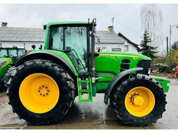Trator JOHN DEERE 7530
