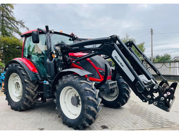 Trator VALTRA N104