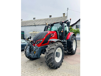 Trator VALTRA T154