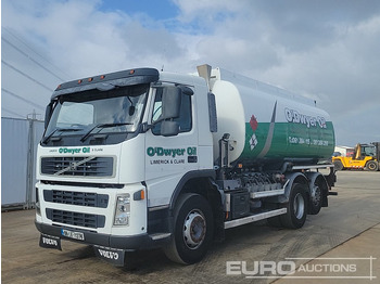 Caminhão tanque VOLVO FM 300