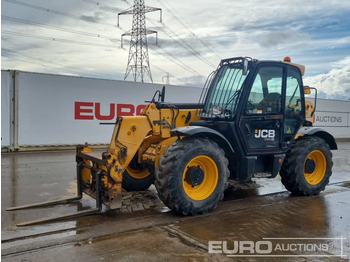Empilhador telescópico JCB