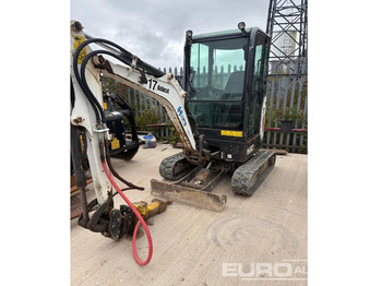 Mini escavadeira BOBCAT E20