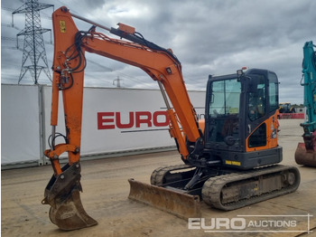 Mini escavadeira DOOSAN DX63-3