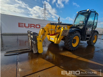 Empilhador telescópico JCB