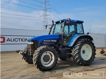 Trator NEW HOLLAND TM