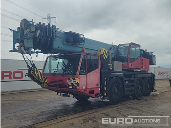 Grua móvel DEMAG