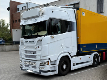 Tractor SCANIA S