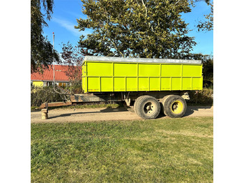 Reboque basculante agrícola