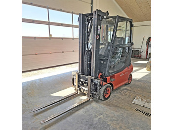 Empilhadeira LINDE E16