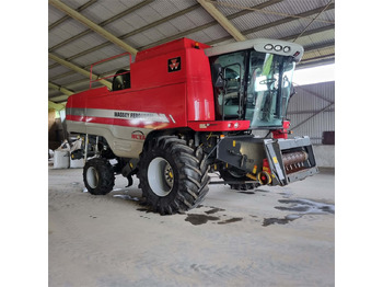 Colheitadeira MASSEY FERGUSON
