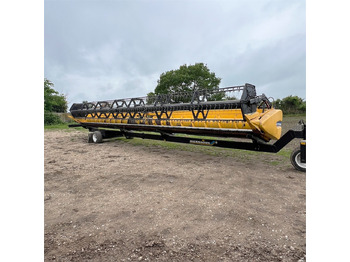 Colheitadeira NEW HOLLAND