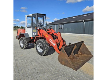 Pá carregadora de rodas O&K