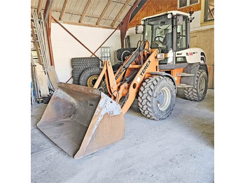 Pá carregadora de rodas Terex TL100: foto 2
