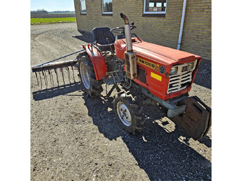 Trator municipal YANMAR