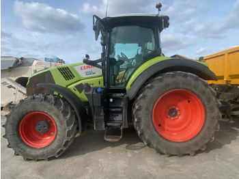 Trator CLAAS Axion 800