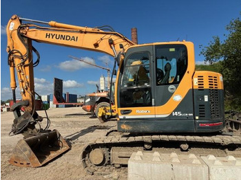 Escavadora de rastos HYUNDAI