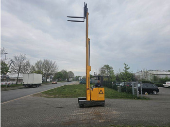 Empilhador retráctil Jungheinrich ETVQ20: foto 3