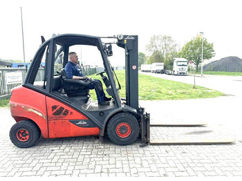 Empilhadeira a diesel LINDE H30