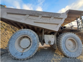 Caminhão fora de estrada CAT 777G: foto 2