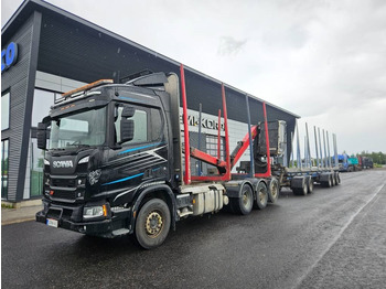 Camião de transporte de madeira SCANIA R 730