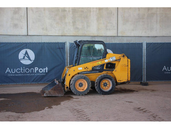 Pá carregadora de rodas BOBCAT S450