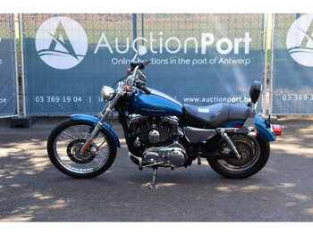 Motocicleta Harley-Davidson Sporster XL1200 Custom: foto 2 Motocicleta Harley-Davidson Sporster XL1200 Custom: foto 2