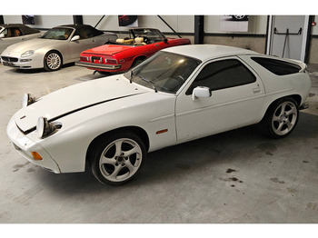 Sedan Porsche 928 S Automatic: foto 2