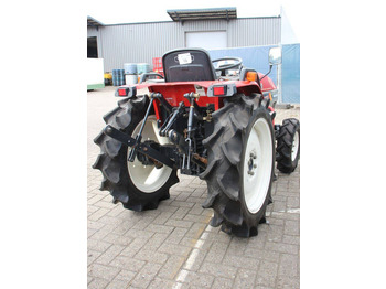 Trator Yanmar F-200: foto 5