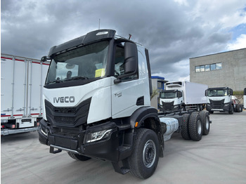 Camião chassi IVECO