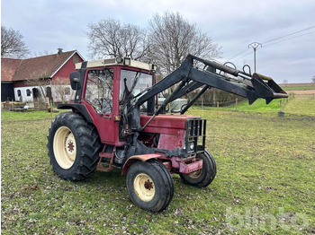Trator INTERNATIONAL 685 XL: foto 3