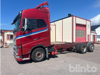 Camião chassi VOLVO FH16 750