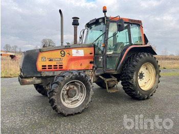 Trator VALMET 8100
