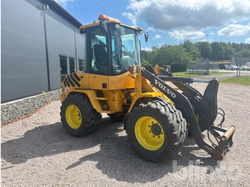 Pá carregadora de rodas Volvo L30B Pro -  3 Redskap & Hjul - 1 Ägare: foto 5