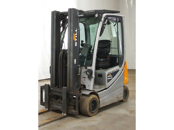 Empilhadeira elétrica STILL RX20