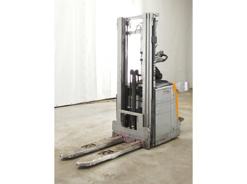 Stacker STILL