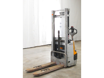 Stacker STILL
