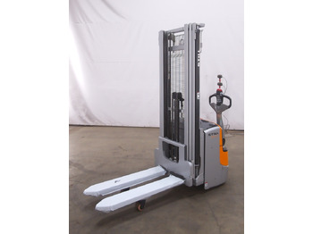 Stacker STILL
