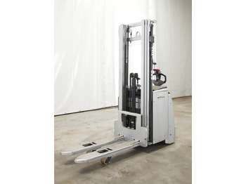 Stacker STILL