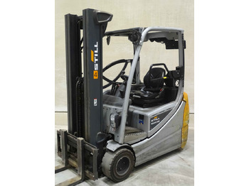 Empilhadeira elétrica STILL RX20