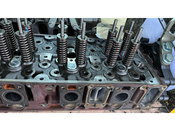 Motor e peças por Camião novo Mercedes Actros MP4 Euro 6 Cylinderhead OM470: foto 4