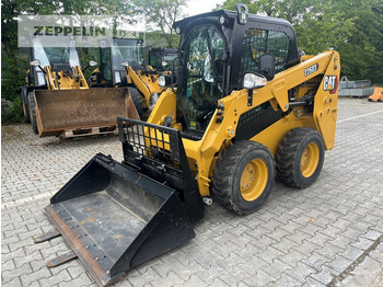 Mini pá carregadora CATERPILLAR 226D