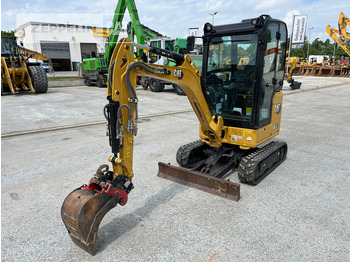 Mini escavadeira CATERPILLAR 301.8