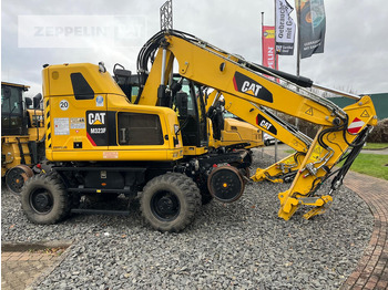 Escavadeira CATERPILLAR M323F
